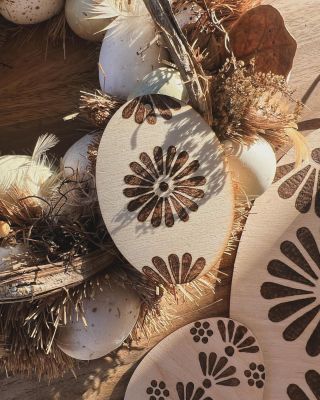 Velikonoce se blíží🐰🐤💐 Vyzdobujete si interiér vypalováním do dřeva na Velikonoční svátky?